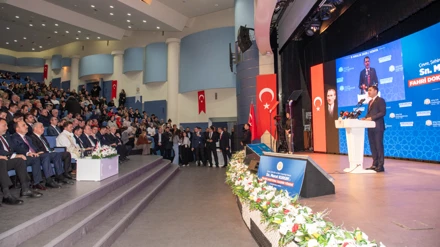 Bakan Murat Kurum’a Selçuk Üniversitesinde fahri doktora payesi takdim edildi